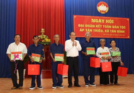 Phó Thủ tướng Thường trực dự Ngày hội Đại đoàn kết toàn dân tộc tại Đồng Nai - ảnh 2